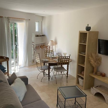 Studio Lumineux Villeneuve-lès-Avignon Exteriör bild