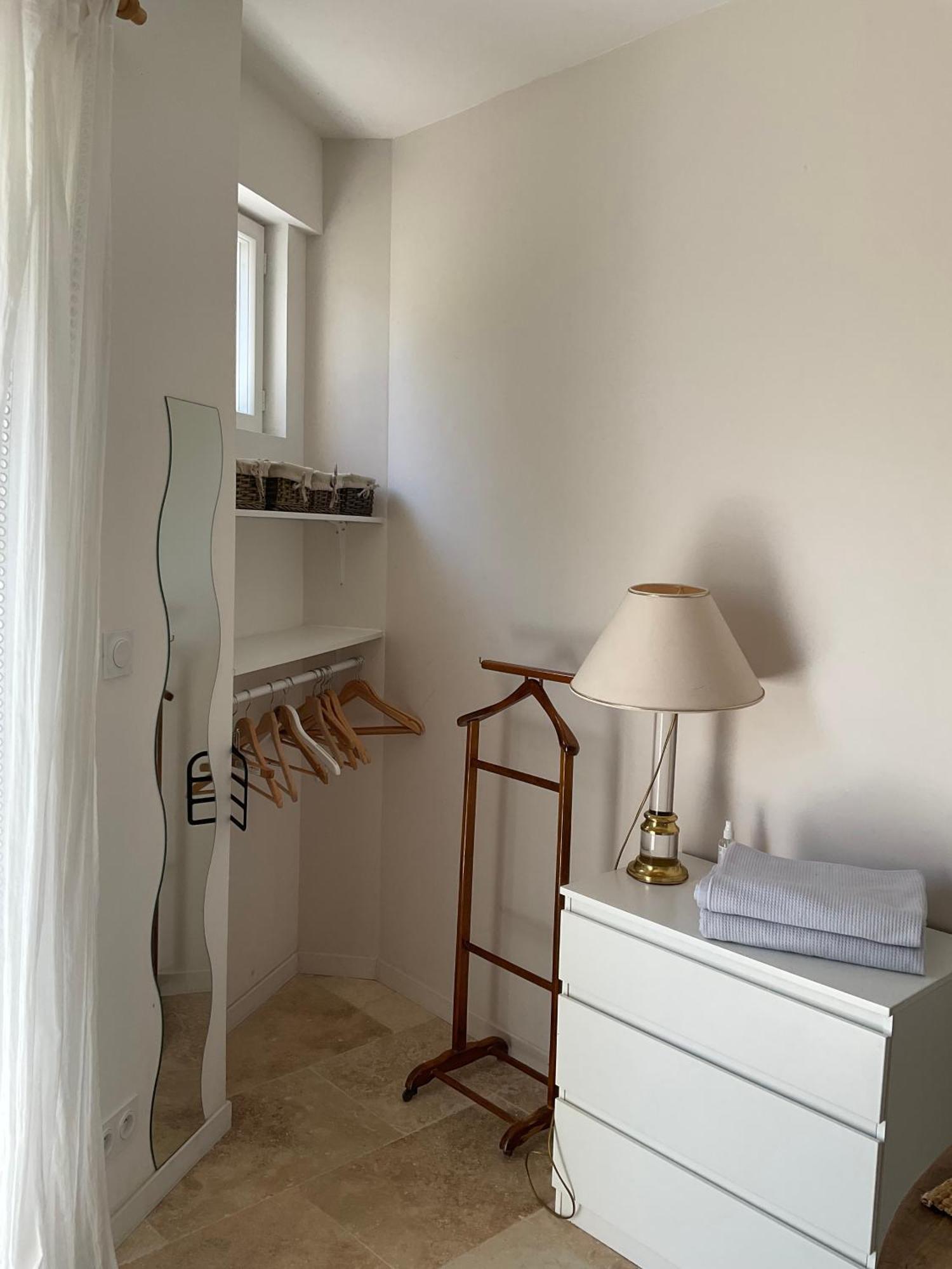 Studio Lumineux Villeneuve-lès-Avignon Exteriör bild