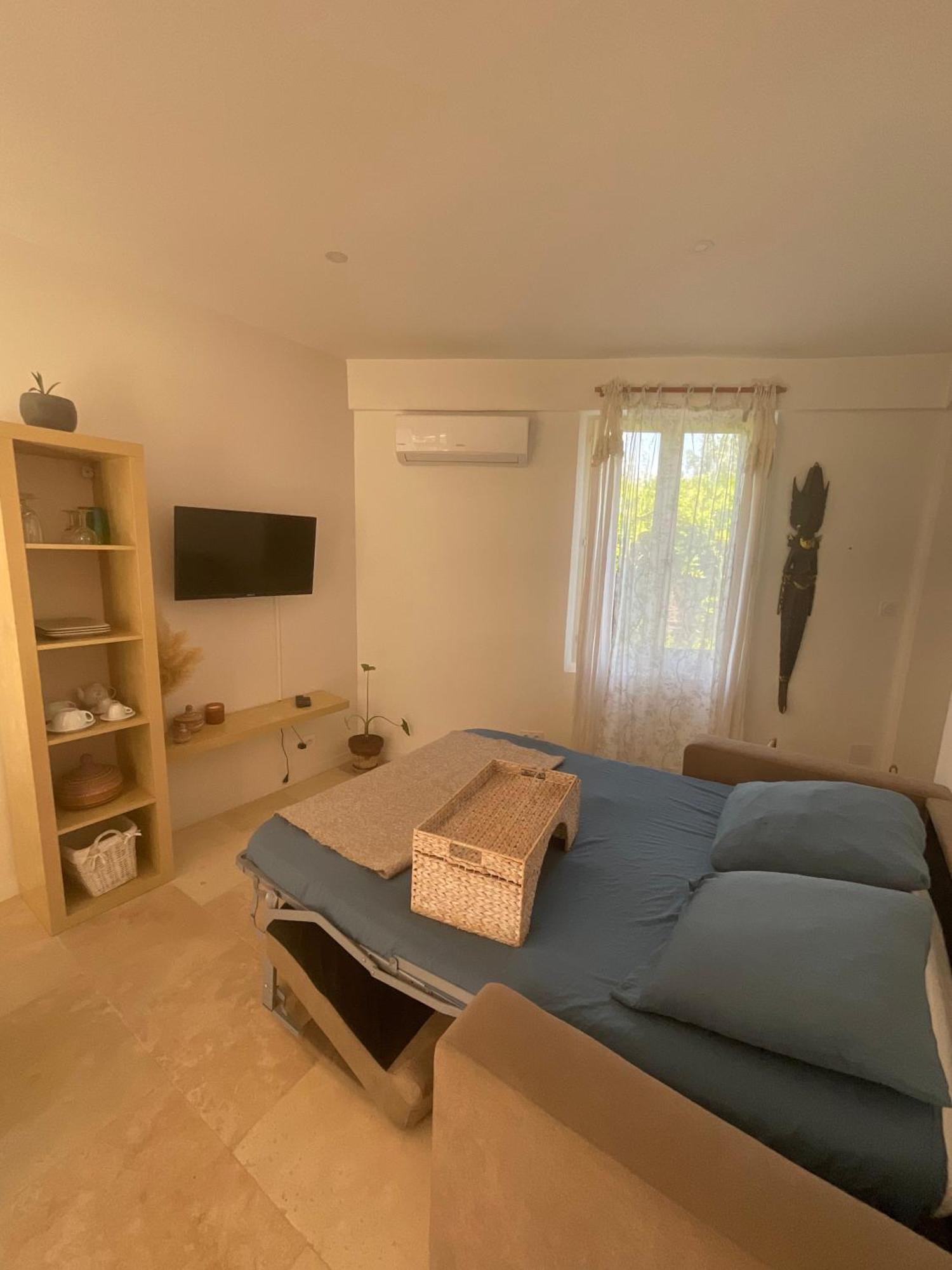 Studio Lumineux Villeneuve-lès-Avignon Exteriör bild